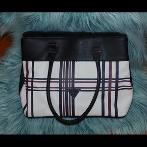 Guess plaid shoulder bag